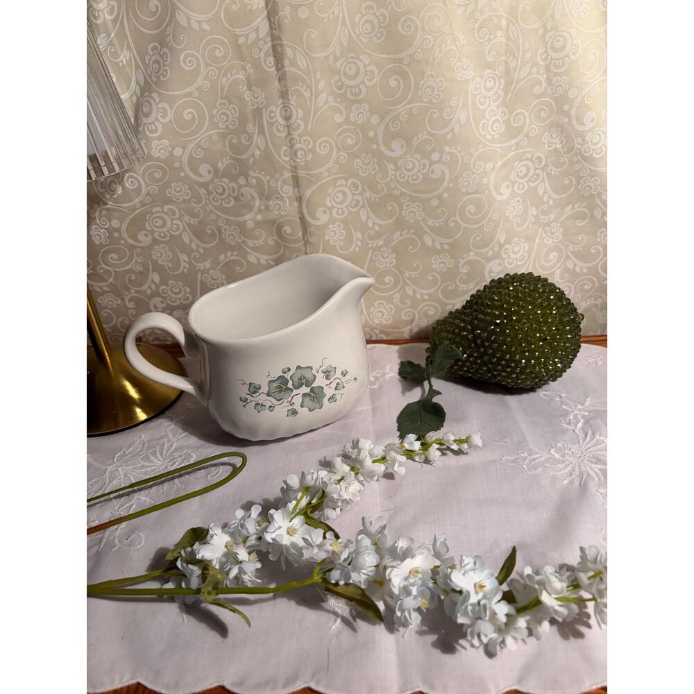 Vintage‎ Corelle Coordinates Callaway Ivy Creamer- Replacement stoneware
